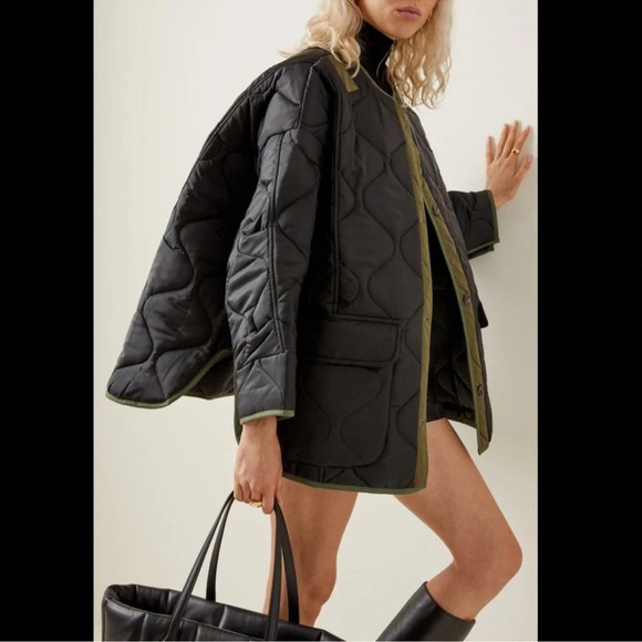 Frankie Shop Teddy black & olive green oversized quilted jacket M/L - Picture 1 of 10